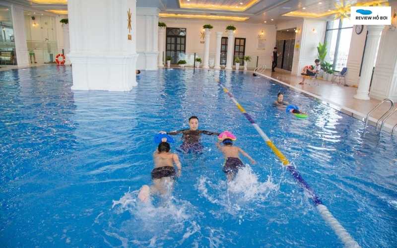 Bơi lội có tăng chiều cao không? Cách bơi để tăng chiều cao Tìm hiểu bơi lội có tăng chiều cao không và mức độ tác động tới chiều cao của bơi lội
