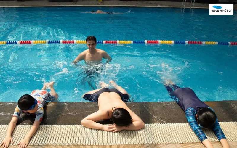Có nên đi bơi mỗi ngày? Lợi ích và lời khuyên từ chuyên gia Hãy nghỉ ngơi và giảm số lần bơi trong tuần nếu thấy không thoải mái