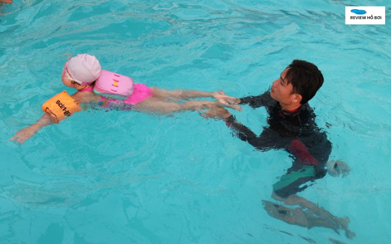 Review hồ bơi Nguyễn Bỉnh Khiêm - Giá vé, giờ mở cửa mới nhất Các lớp học bơi tại hồ bơi Nguyễn Bỉnh Khiêm