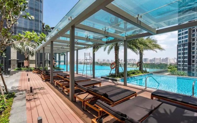 Top 10+ hồ bơi quận 1 đẹp, sạch, tiện nghi, được yêu thích nhất Hồ bơi The Landmark – Không gian bơi ngoài trời đắt giá tại quận 1
