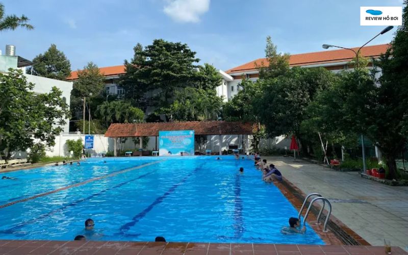 Hồ bơi Nhà Văn Hóa Thiếu Nhi