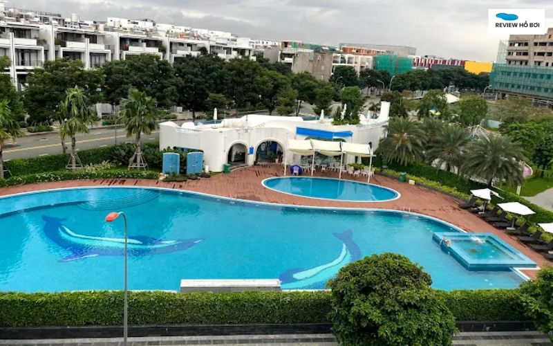 Hồ bơi Vạn Phúc 1