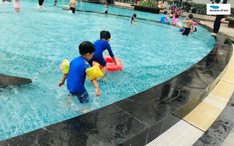 Top 10 hồ bơi trẻ em an toàn, sạch đẹp, xịn xò nhất ở TPHCM Hồ bơi Ánh Viên - Một trong những hồ bơi an toàn cho bé thỏa sức bơi