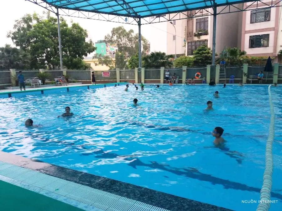 Chất lượng nước đạt chuẩn tại bể bơi La Khê