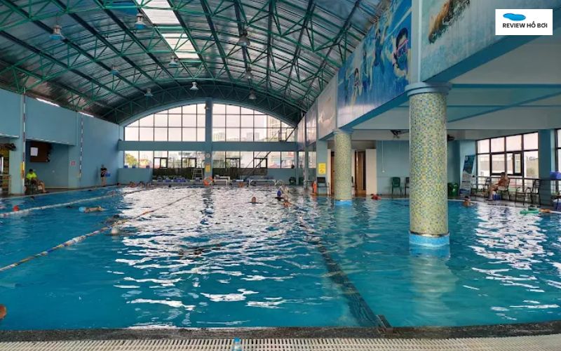 Review bể bơi Sense Aqua: Giá vé, giờ mở cửa và trải nghiệm thực tế Bể bơi Sense Aqua mở cửa từ 6:00- 22:00 mỗi ngày
