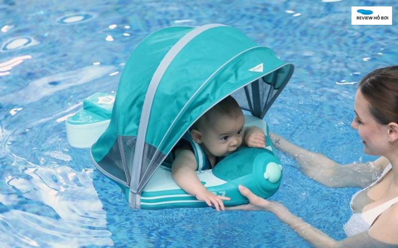 Bé mấy tháng thì bơi thủy liệu được? Giải đáp chi tiết Bé mấy tháng thì bơi thủy liệu được, giúp bé phát triển toàn diện
