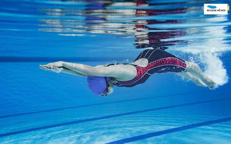 Hướng dẫn bơi lặn dưới nước: Lặn sâu, không nổi và đúng kỹ thuật Trang bị kỹ năng bơi lội thành thạo