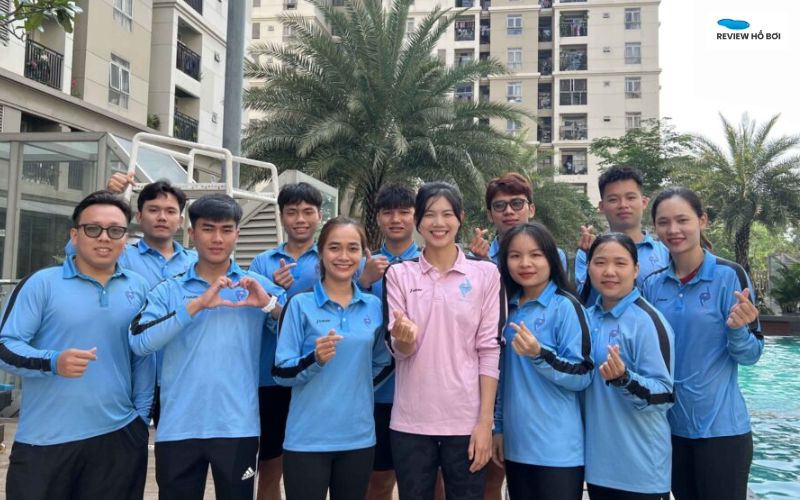 Review hồ bơi Ánh Viên: Giá vé, chất lượng nước, lớp học bơi Thái độ nhân viên tại hồ bơi Ánh Viên