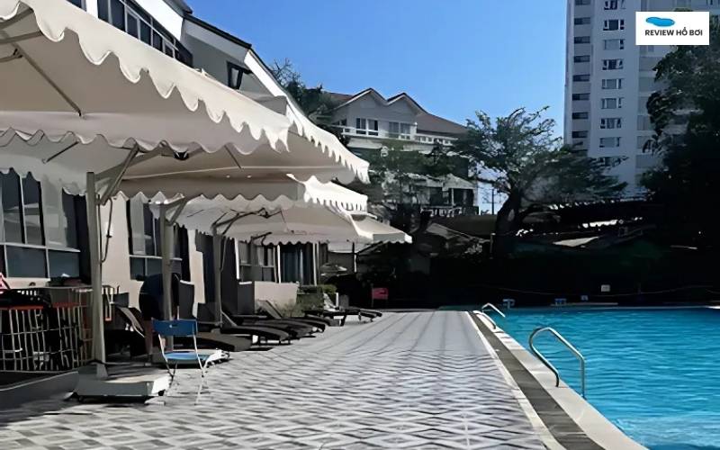 Review hồ bơi Nam Long: Giờ mở cửa, giá vé và tiện ích mới nhất Khu vực thay đồ kín đáo và riêng tư