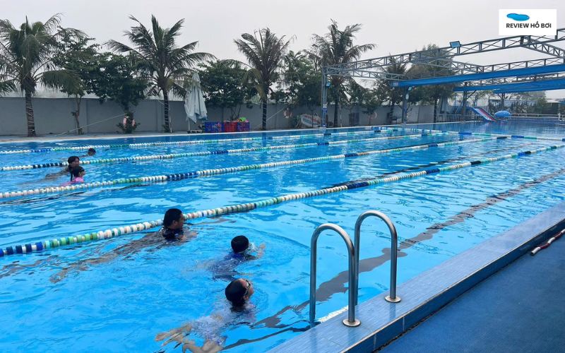 Top 9 hồ bơi quận 12 đáng đi nhất 2025 – Sạch, rộng, view Đẹp Không gian rộng, nước sạch, không mùi clo nồng