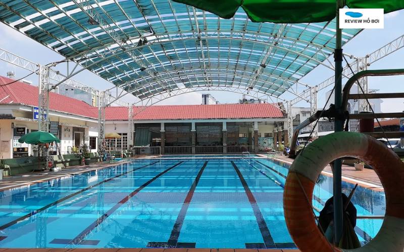 Top 8 hồ bơi quận 8 lý tưởng và được yêu thích nhất Hồ bơi Hòa Bình – Không gian sạch sẽ, hiện đại, phù hợp học bơi ở Quận 8
