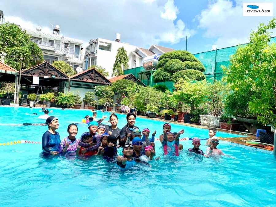 Review Hồ Bơi Sky Garden quận 7 - Địa chỉ và giá vé mới nhất Những ưu điểm nổi bật tại hồ bơi Sky Garden