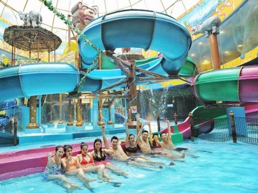 Top 10 bể bơi bốn mùa Hà Nội sạch đẹp, đáng đi nhất hiện nay Bể bơi Bốn Mùa Hà Nội kết hợp giải trí và thư giãn trong không gian hoành tráng