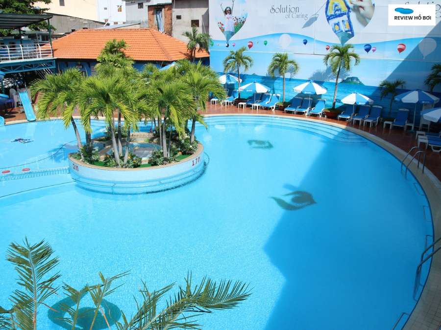 Review hồ bơi Câu lạc bộ Lan Anh mới nhất: Giá vé, giờ mở cửa Thiết kế hồ bơi Câu lạc bộ Lan Anh quận 10 với khu riêng cho trẻ em và người lớn