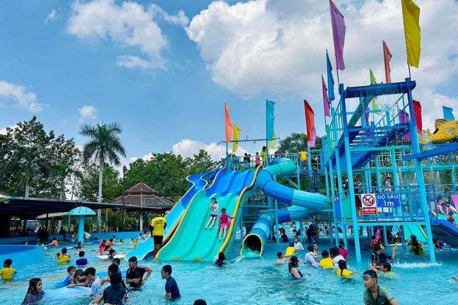 Danh sách 7 hồ bơi Củ Chi sạch đẹp, chất lượng nhất hiện nay Công viên nước Củ Chi - Điểm đến vui chơi trọn ngày