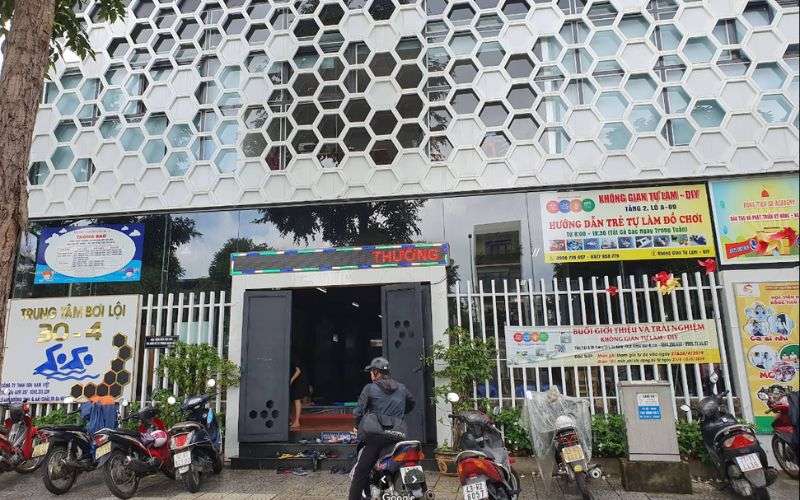 Review Trung Tâm Bơi Lội Bốn Mùa 30-4: Giá vé, lịch bơi Giới thiệu về Trung Tâm Bơi Lội Bốn Mùa 30-4