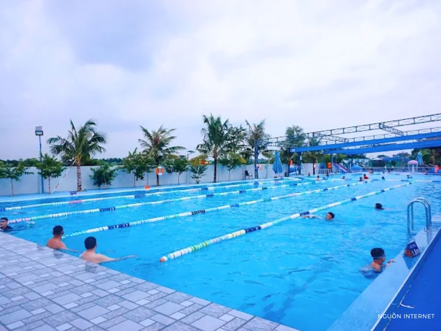 Review hồ bơi Thới An Quận 12 mới nhất: Giá vé, giờ mở cửa Toàn cảnh hồ bơi Thới An Quận 12