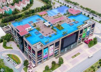 Review Bể Bơi Vô Cực Vinhomes Riverside Long Biên: View Đẹp, Giá Vé