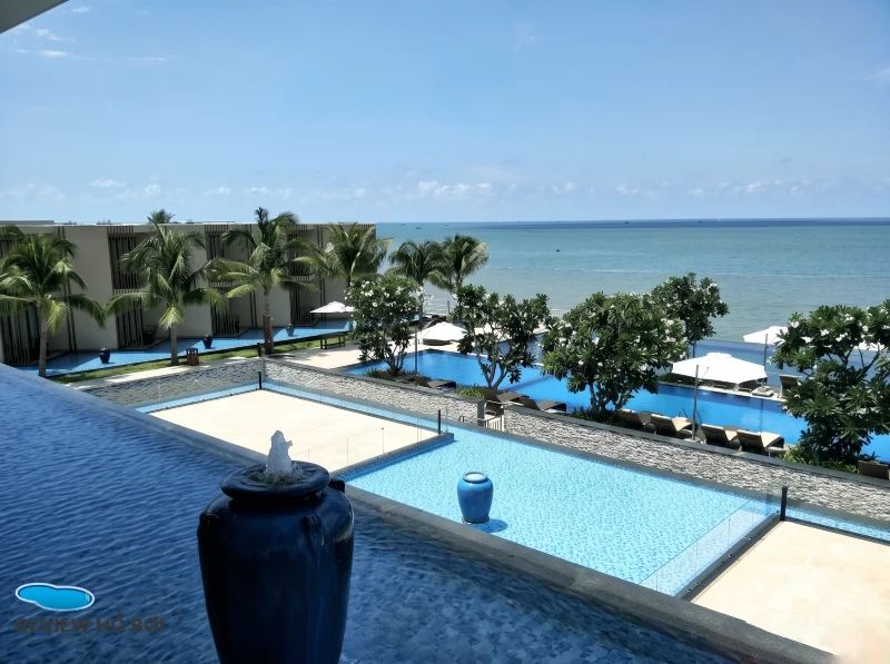 MARINA BAY VŨNG TÀU: REVIEW 5 ĐIỂM NHẤN CỦA RESORT HỒ BƠI VÔ CỰC Marina Bay Vũng Tàu